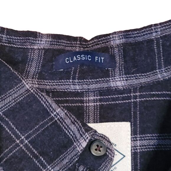 St John’s Bay Flannel Button Down classic fit Gray/ Silver Mens Large - Picture 5 of 9